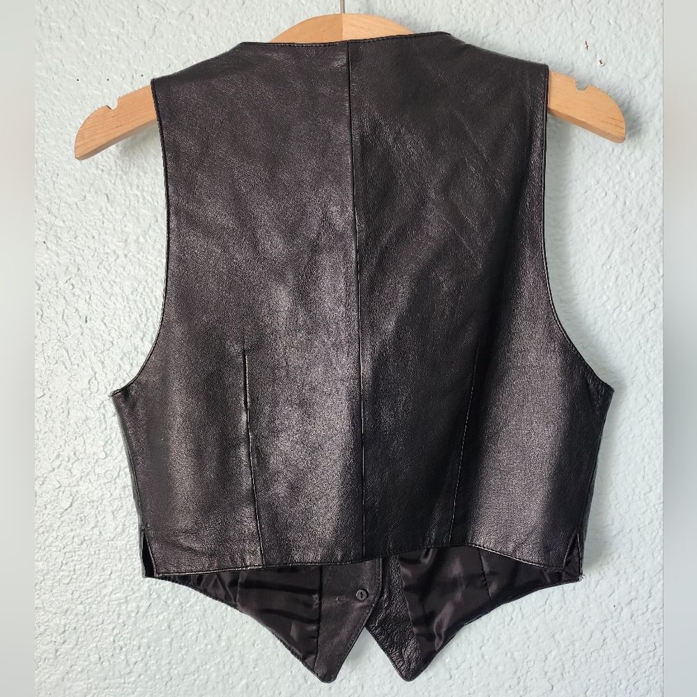 VIA MAX Women's Sleek Black Leather Vest More Like Small Size Not Medium - Picture 4 of 12